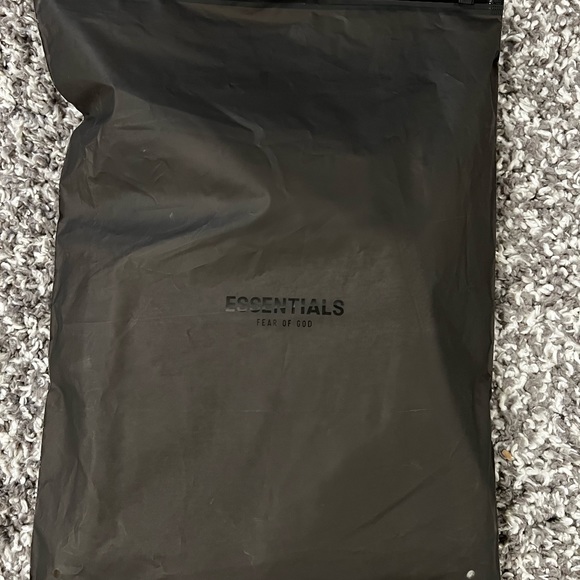 ❌ SOLD Essentials Joggers NWT ❌SOLD - Picture 2 of 4